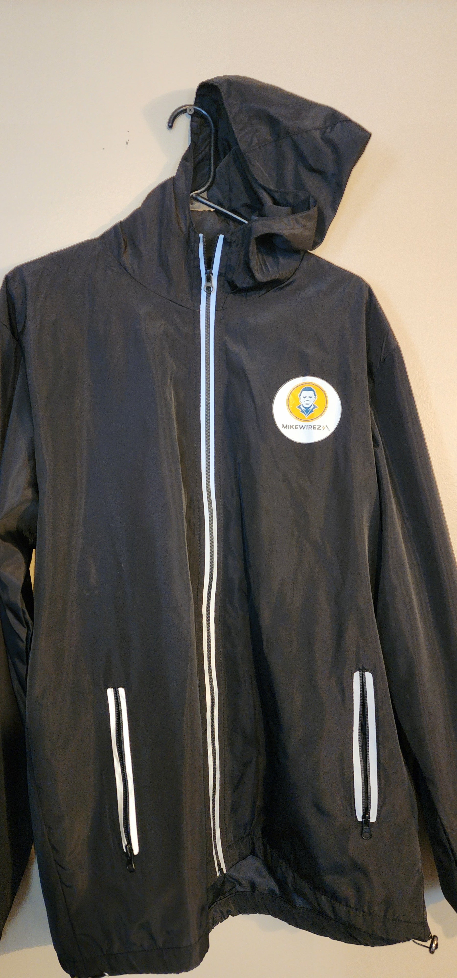 Wind breaker